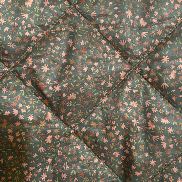 Patagonia Quilted Jacket - Picture 5 of 5